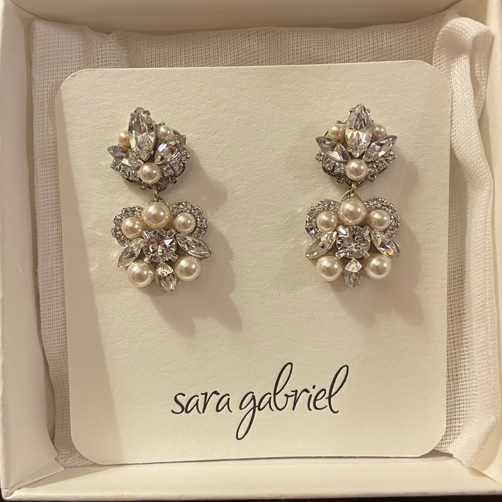 Sara Gabriel Pearl/Stone Earrings